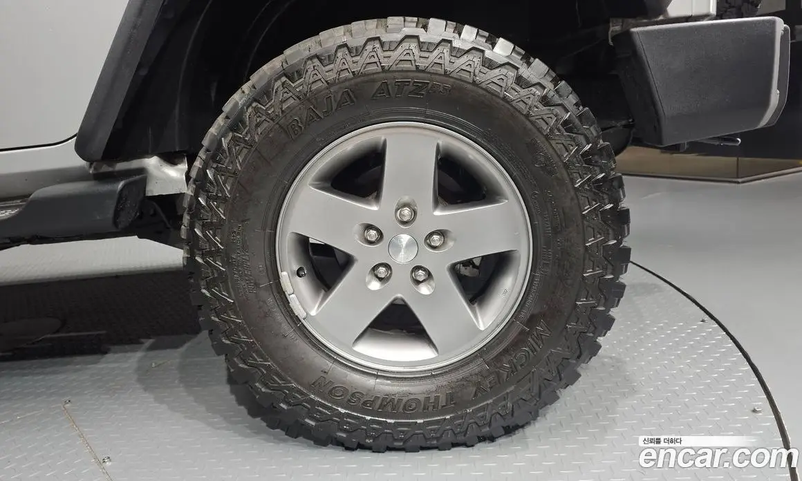 Jeep Wrangler 2011 2.8 АКПП, фото 6