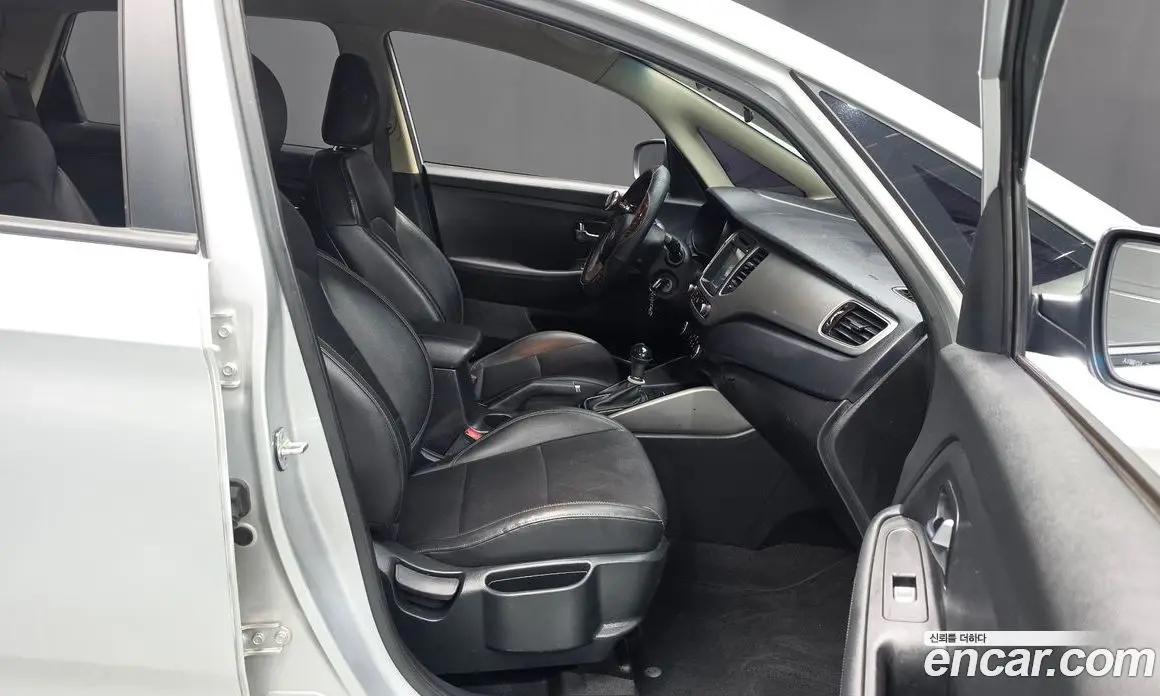 Kia Carens 2018 2.0 АКПП, фото 15