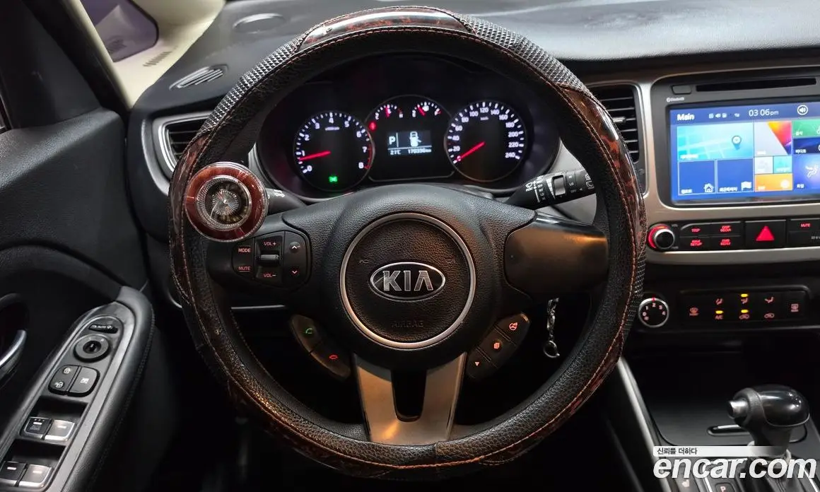 Kia Carens 2018 2.0 АКПП, фото 17