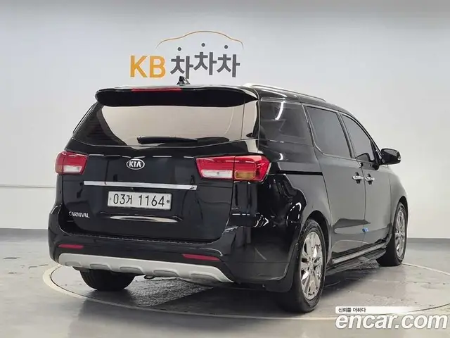 Kia Carnival 2017 2.2 АКПП, миниатюра 3
