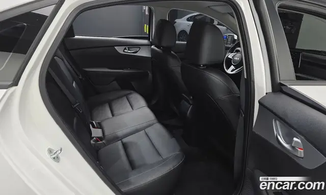 Kia K3 2022 1.6 АКПП, миниатюра 11