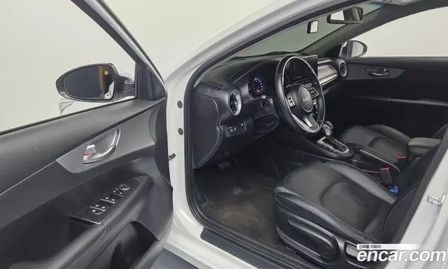 Kia K3 2022 1.6 АКПП, миниатюра 10