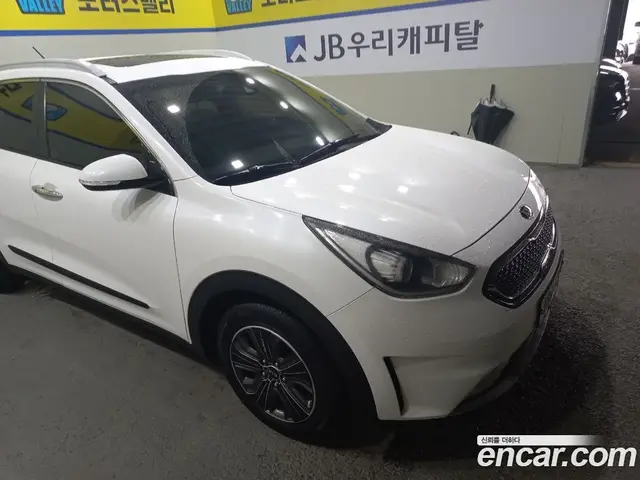 Kia Niro 2017 1.6 АКПП, миниатюра 5