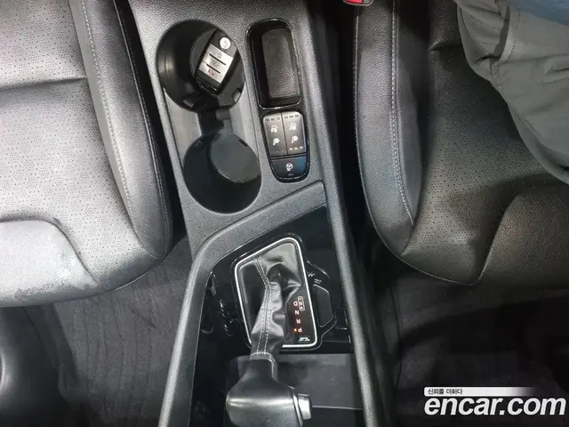 Kia Niro 2017 1.6 АКПП, миниатюра 9