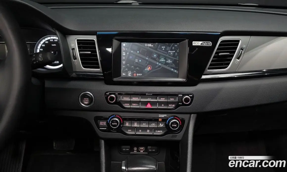 Kia Niro 2017 1.6 АКПП, фото 20