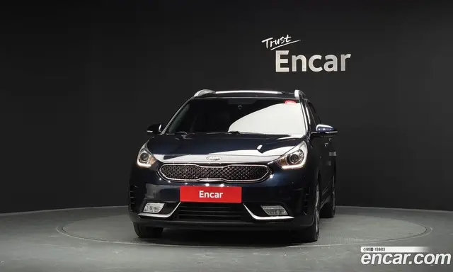 Kia Niro 2017 1.6 АКПП, миниатюра 3