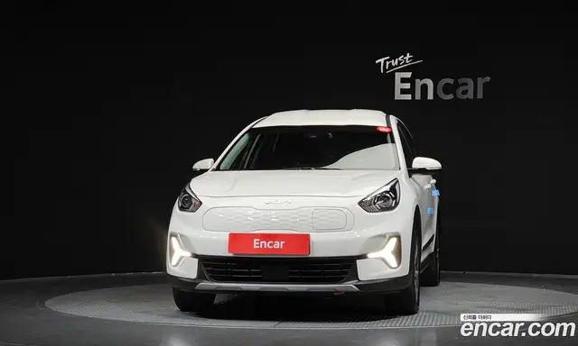 Kia Niro 2022 0.2 АКПП, миниатюра 3 Kia Niro 2022 0.2 АКПП, миниатюра 3