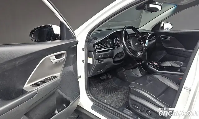 Kia Niro 2022 0.2 АКПП, миниатюра 10 Kia Niro 2022 0.2 АКПП, миниатюра 10