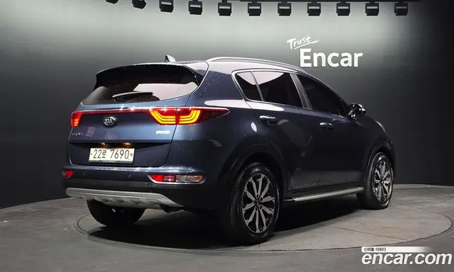 Kia Sportage 2016 1.7 АКПП, миниатюра 2
