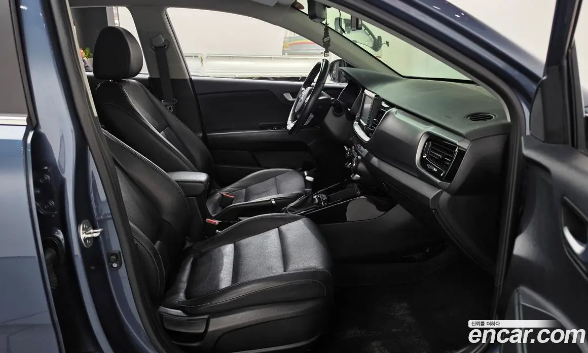 Kia Stonic 2020 1.4 АКПП, фото 16