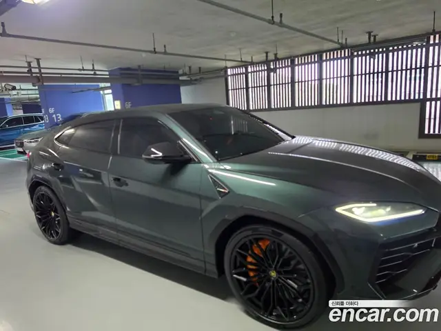 Lamborghini Urus, 2026, 50 км
