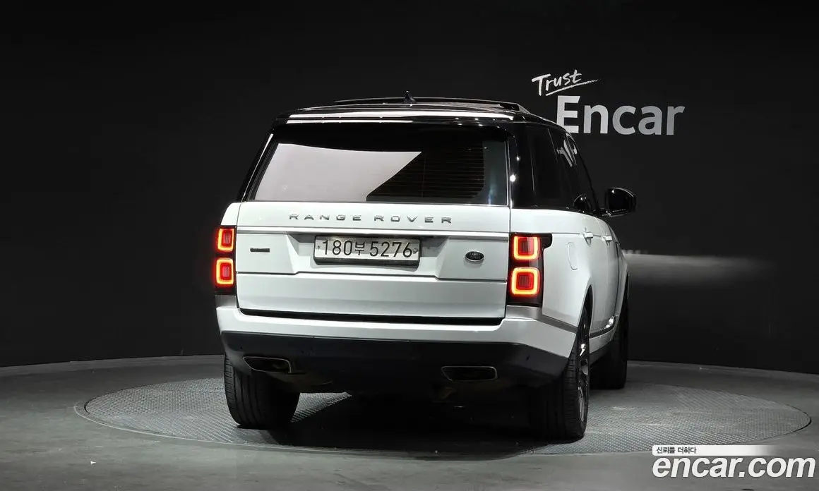 Land Rover Range Rover 2019 4.4 АКПП, фото 4