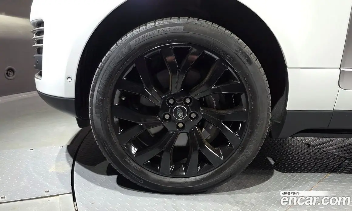 Land Rover Range Rover 2019 4.4 АКПП, фото 5