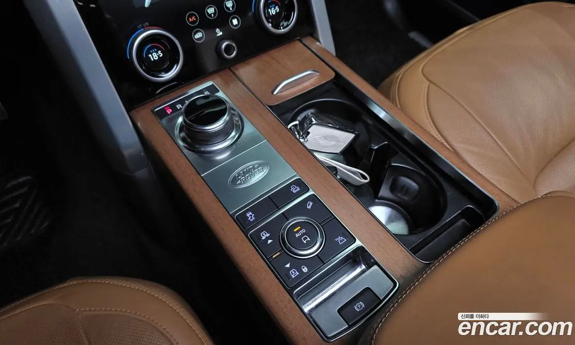 Land Rover Range Rover 2019 4.4 АКПП, фото 9