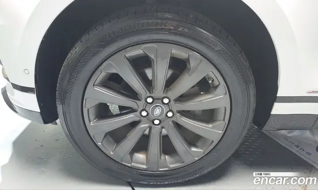 Land Rover Range Rover Velar 2019 2.0 АКПП, миниатюра 5 Land Rover Range Rover Velar 2019 2.0 АКПП, миниатюра 5