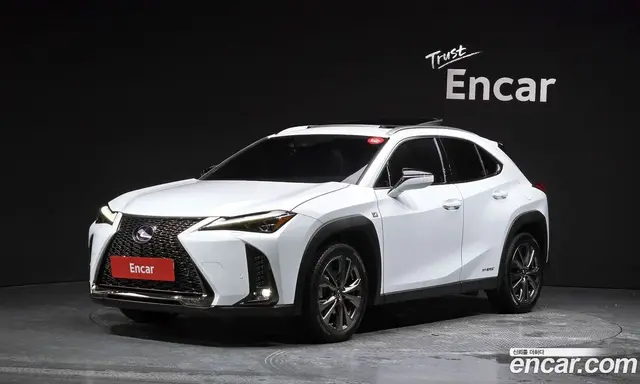 Lexus UX, 2020, 37 623 км