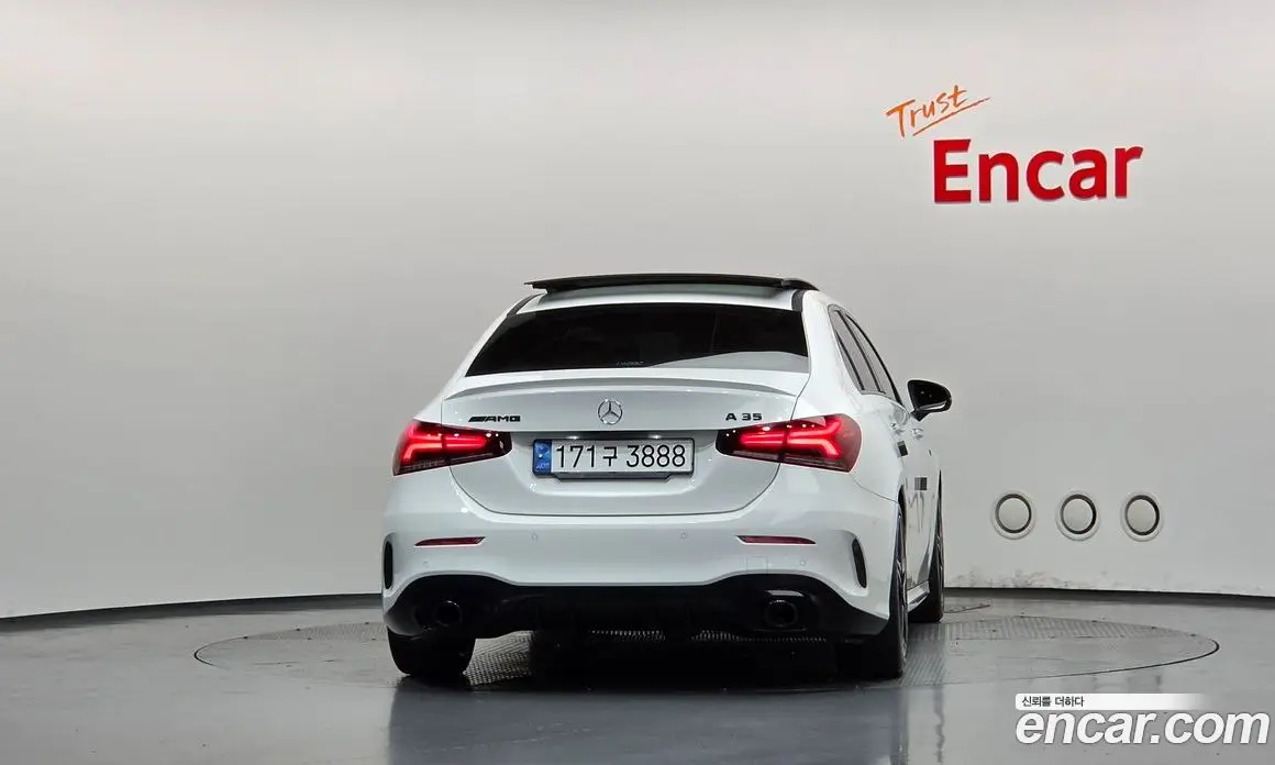Mercedes-Benz A-Class 2022 2.0 АКПП, фото 4