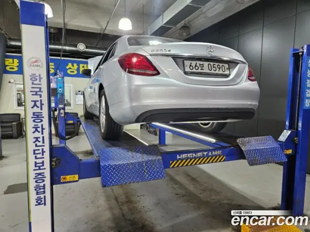 Mercedes-Benz C-Class 2016 1.6 АКПП, миниатюра 2