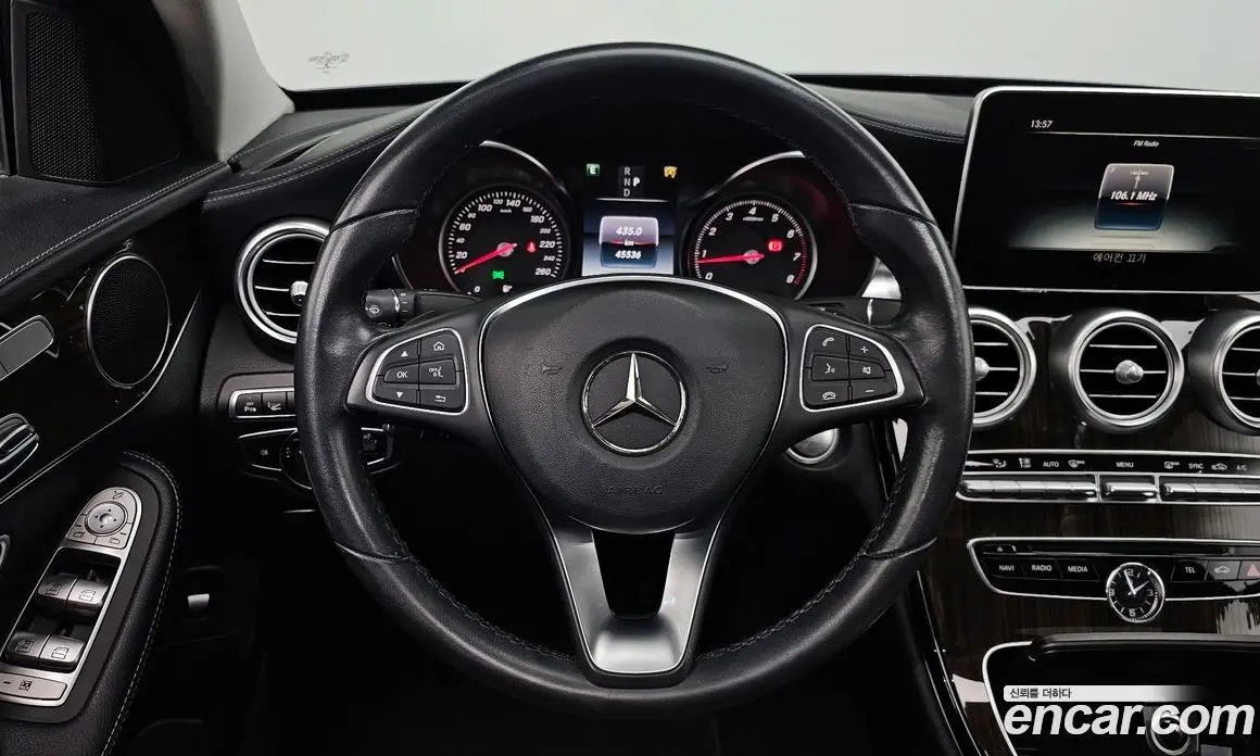 Mercedes-Benz C-Class 2018 2.0 АКПП, фото 19