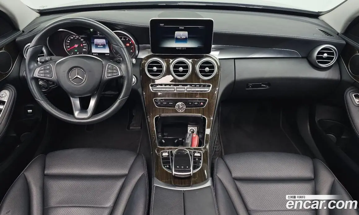 Mercedes-Benz C-Class 2018 2.0 АКПП, фото 10