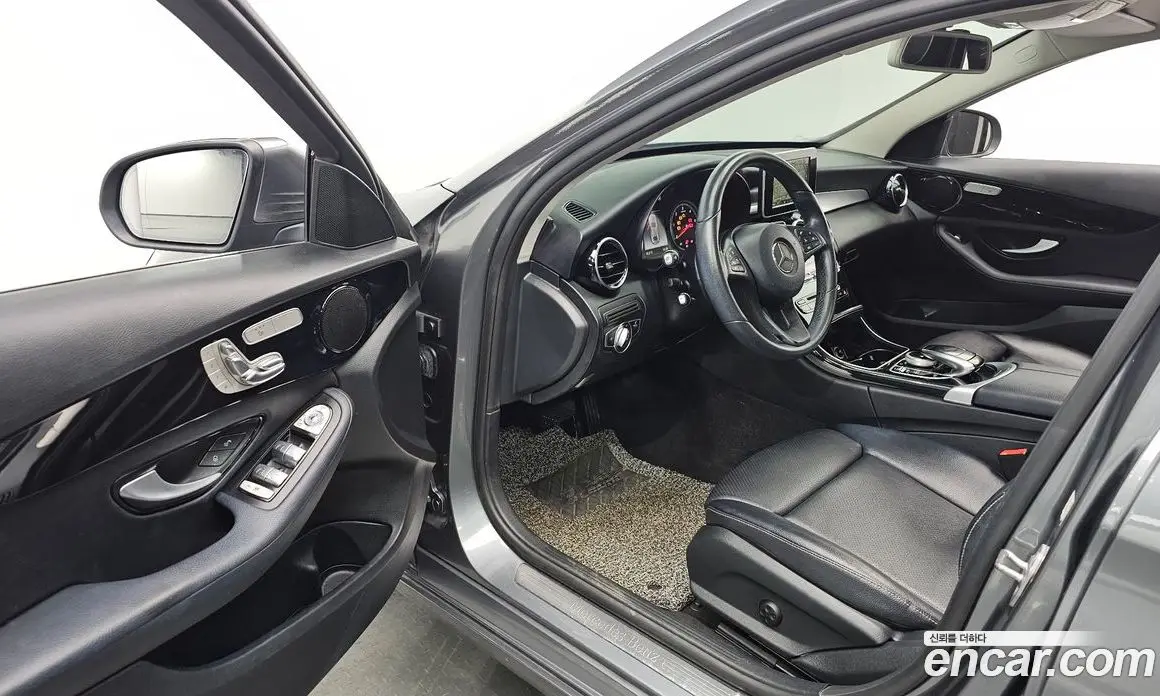 Mercedes-Benz C-Class 2018 1.6 АКПП, фото 12
