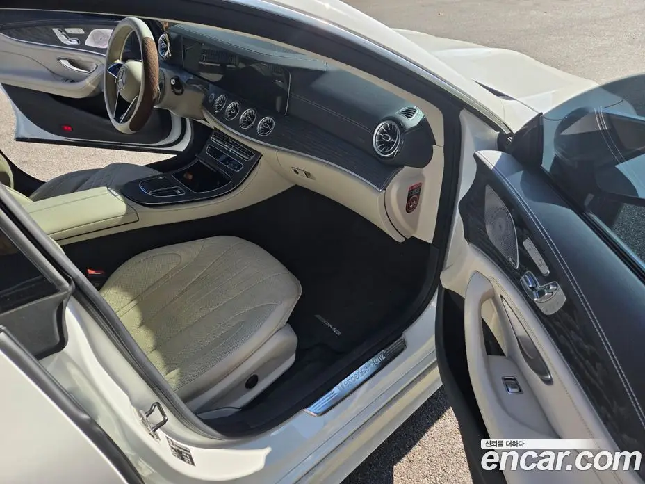Mercedes-Benz CLS-Class 2023 3.0 АКПП, фото 12