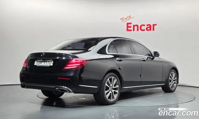 Mercedes-Benz E-Class 2017 2.0 АКПП, миниатюра 2