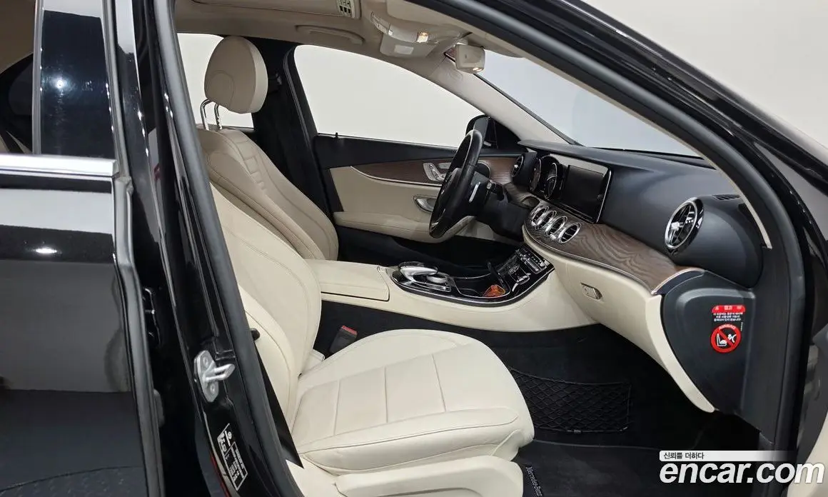 Mercedes-Benz E-Class 2017 2.0 АКПП, фото 11