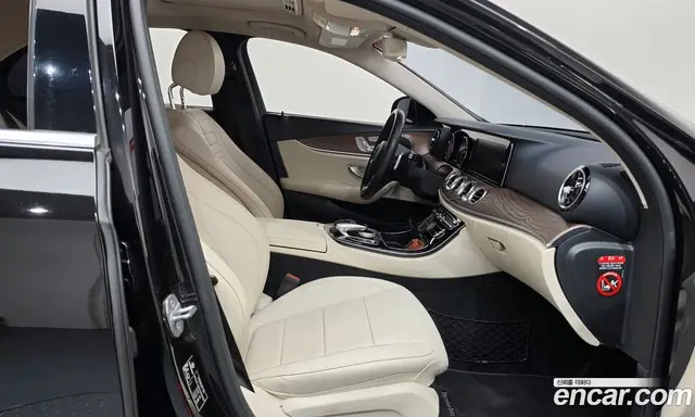 Mercedes-Benz E-Class 2017 2.0 АКПП, миниатюра 11