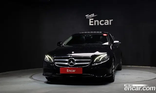 Mercedes-Benz E-Class 2017 1.9 АКПП, миниатюра 3