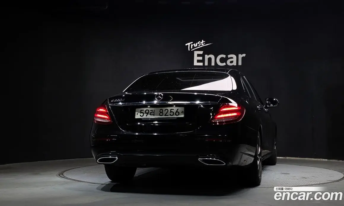 Mercedes-Benz E-Class 2017 1.9 АКПП, фото 4