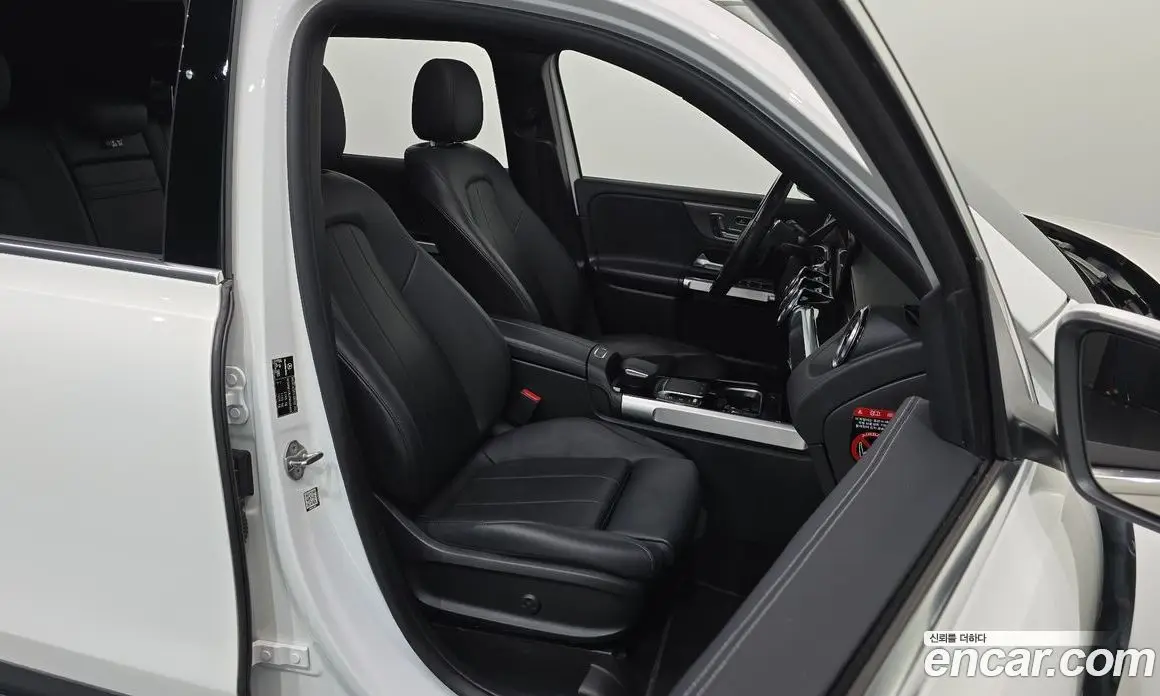 Mercedes-Benz GLB-Class 2022 1.9 АКПП, фото 16