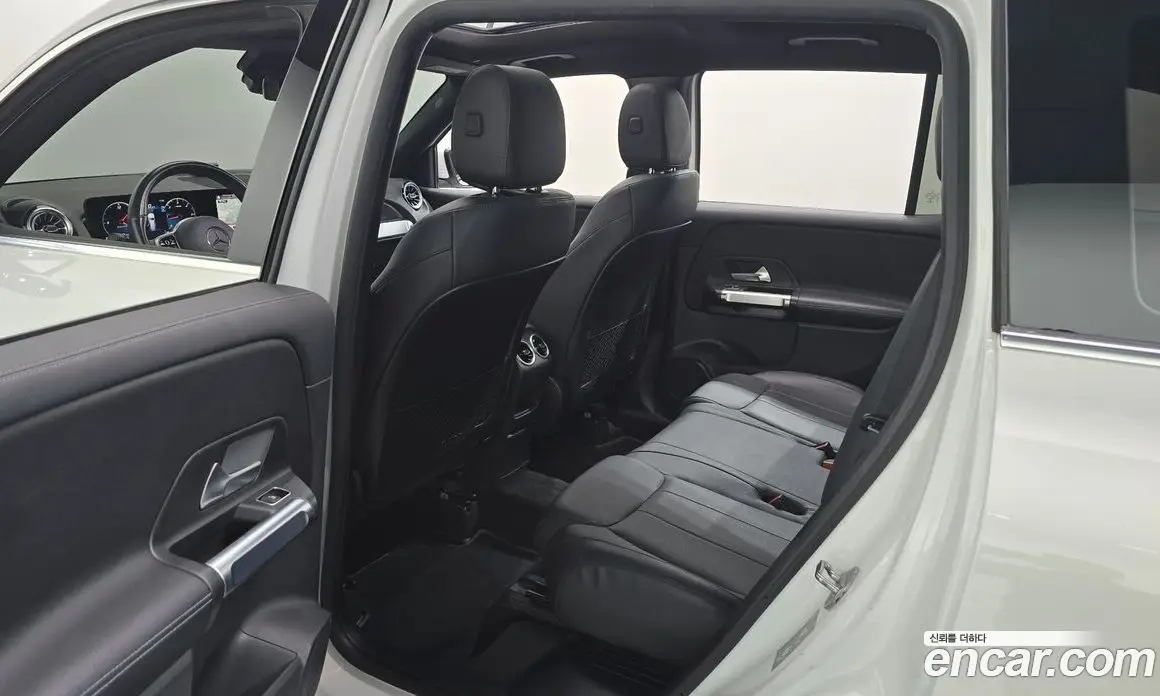 Mercedes-Benz GLB-Class 2022 1.9 АКПП, фото 18