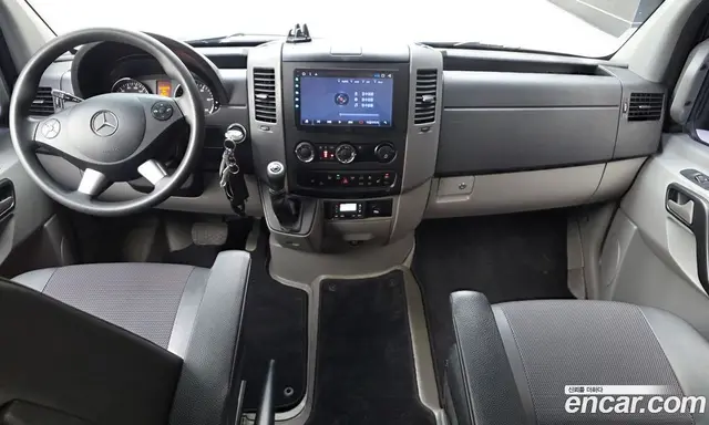 Mercedes-Benz Sprinter 2018 3.0 АКПП, миниатюра 10 Mercedes-Benz Sprinter 2018 3.0 АКПП, миниатюра 10