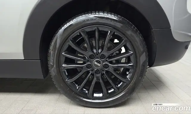 Mini Clubman 2023 1.5 АКПП, миниатюра 7