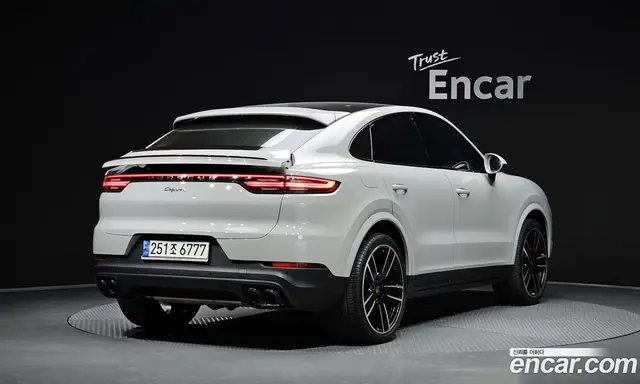 Porsche Cayenne, 2021, 61 692 км