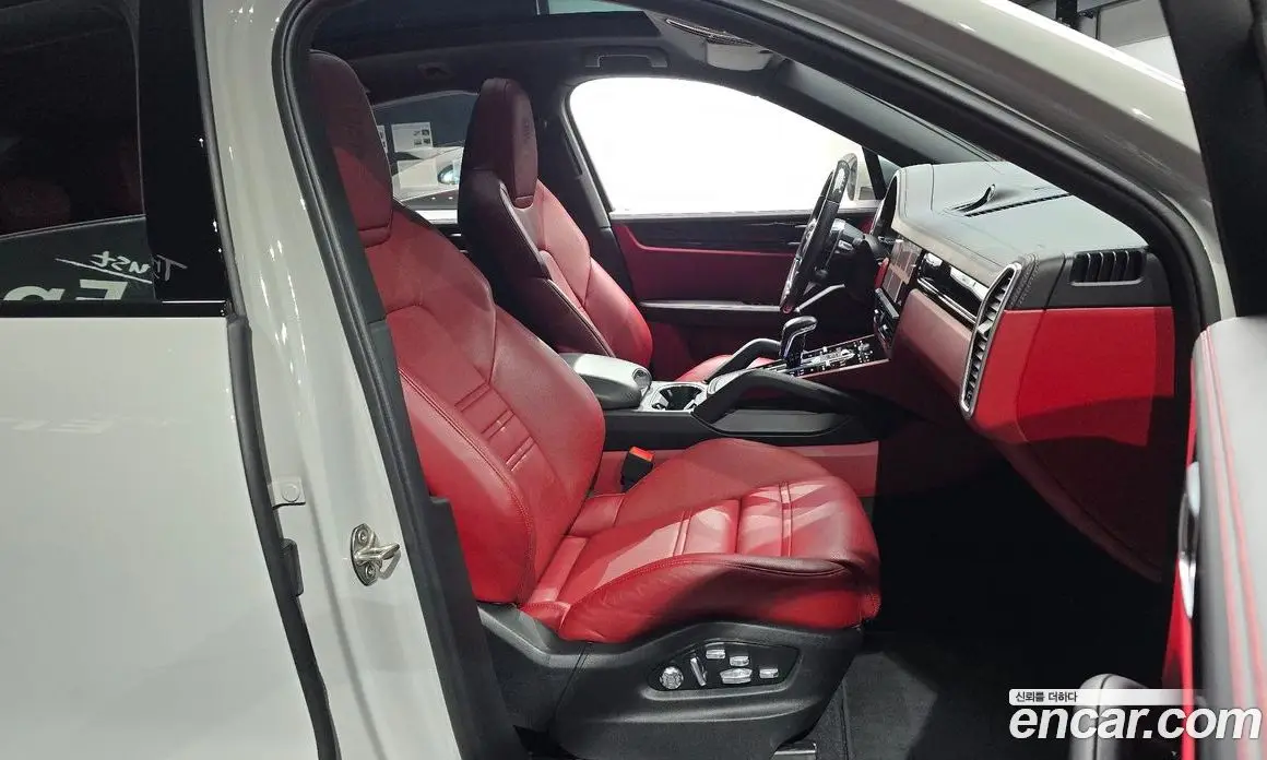 Porsche Cayenne 2021 3.0 АКПП, фото 17