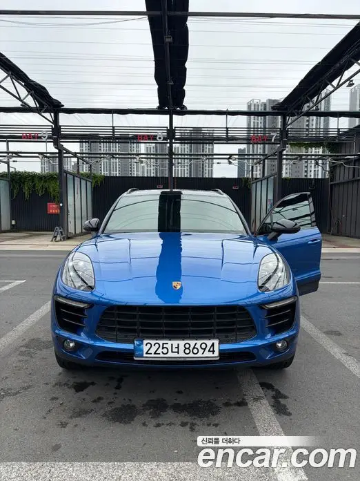 Porsche Macan, 2016, 93 500 км