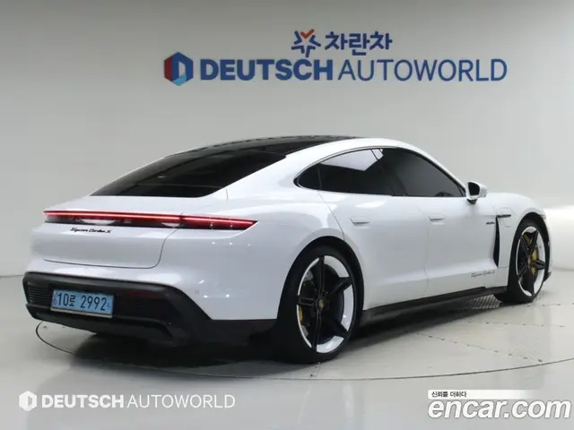 Porsche Taycan 2021 АКПП, миниатюра 3
