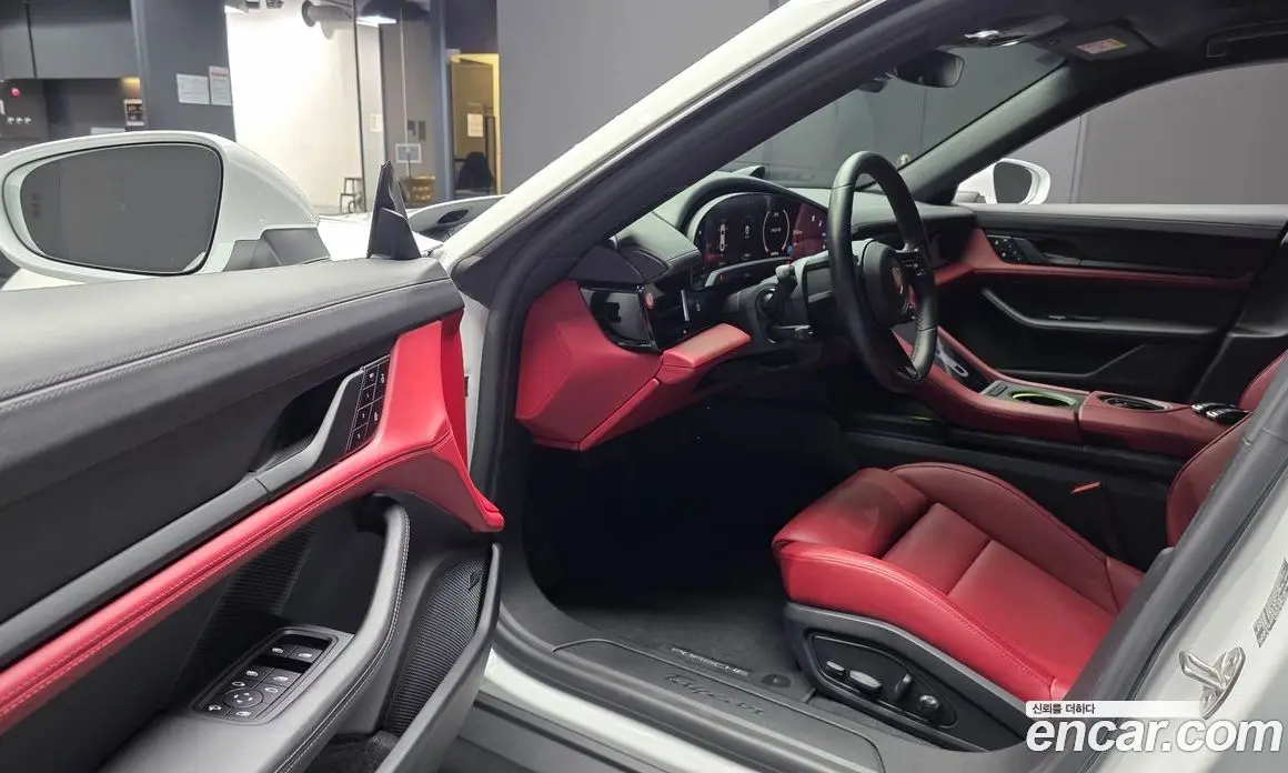 Porsche Taycan 2023 0.1 АКПП, фото 13