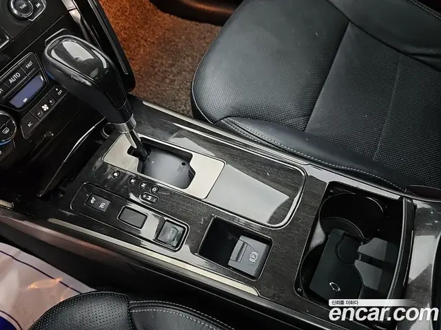 Renault (Samsung) SM7 2014 2.5 АКПП, миниатюра 7 Renault (Samsung) SM7 2014 2.5 АКПП, миниатюра 7