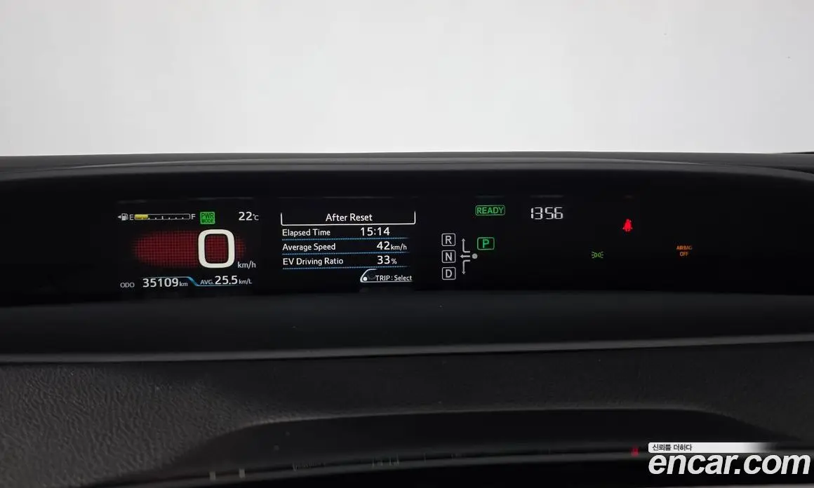 Toyota Prius 2018 1.8 АКПП, фото 11