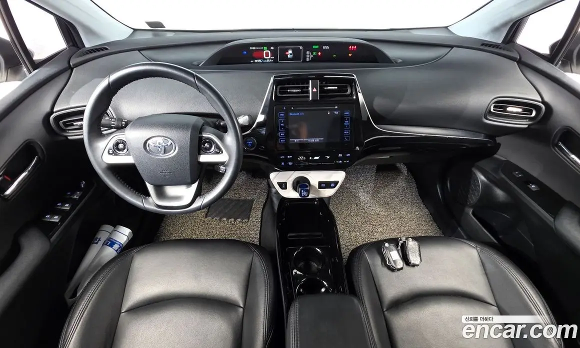 Toyota Prius 2018 1.8 АКПП, фото 10
