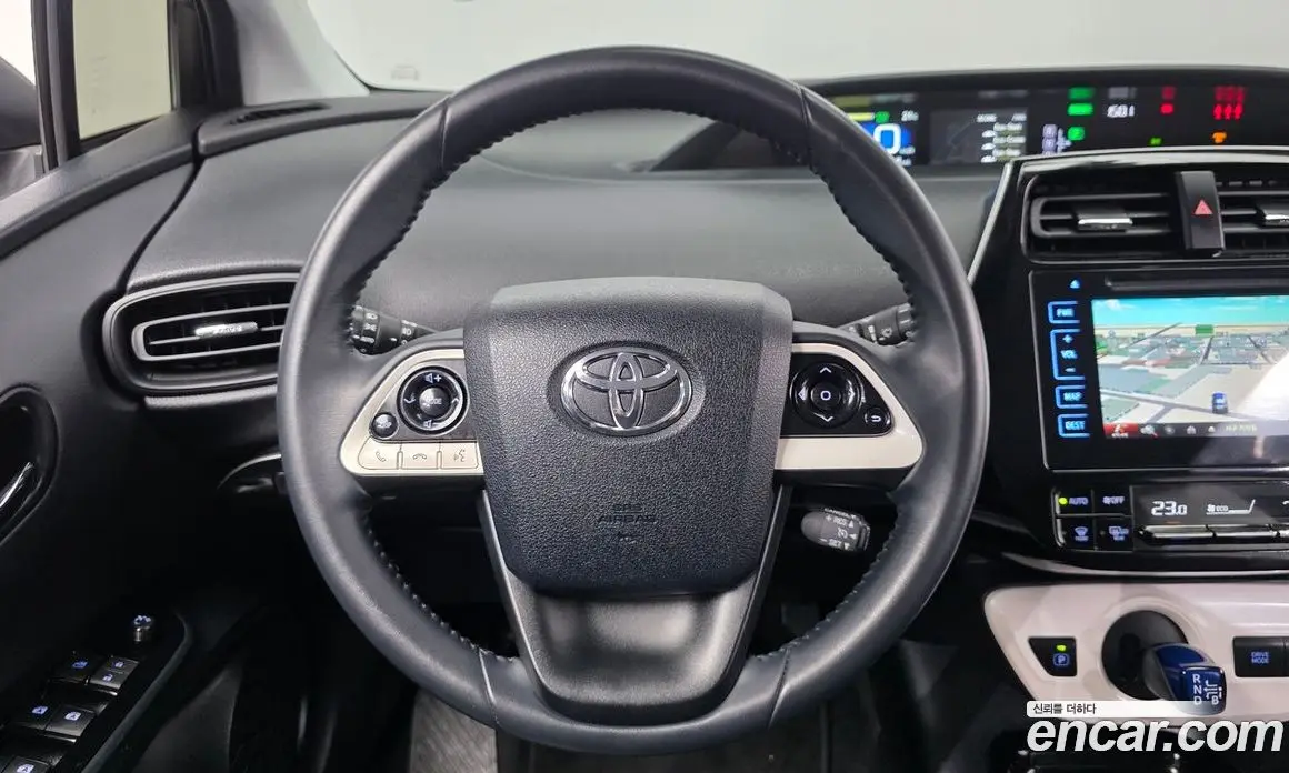 Toyota Prius 2018 1.8 АКПП, фото 18