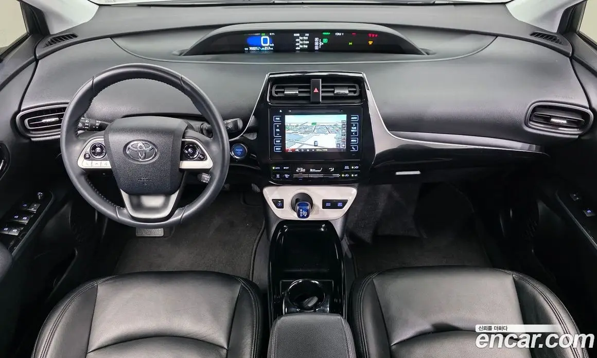 Toyota Prius 2018 1.8 АКПП, фото 9
