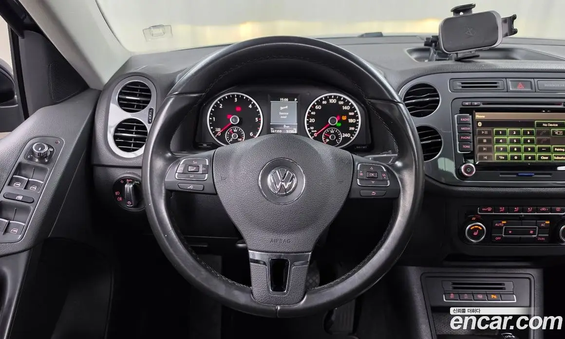 Volkswagen Tiguan 2011 2.0 АКПП, фото 12