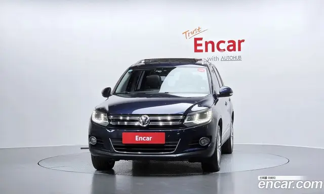 Volkswagen Tiguan 2011 2.0 АКПП, миниатюра 3