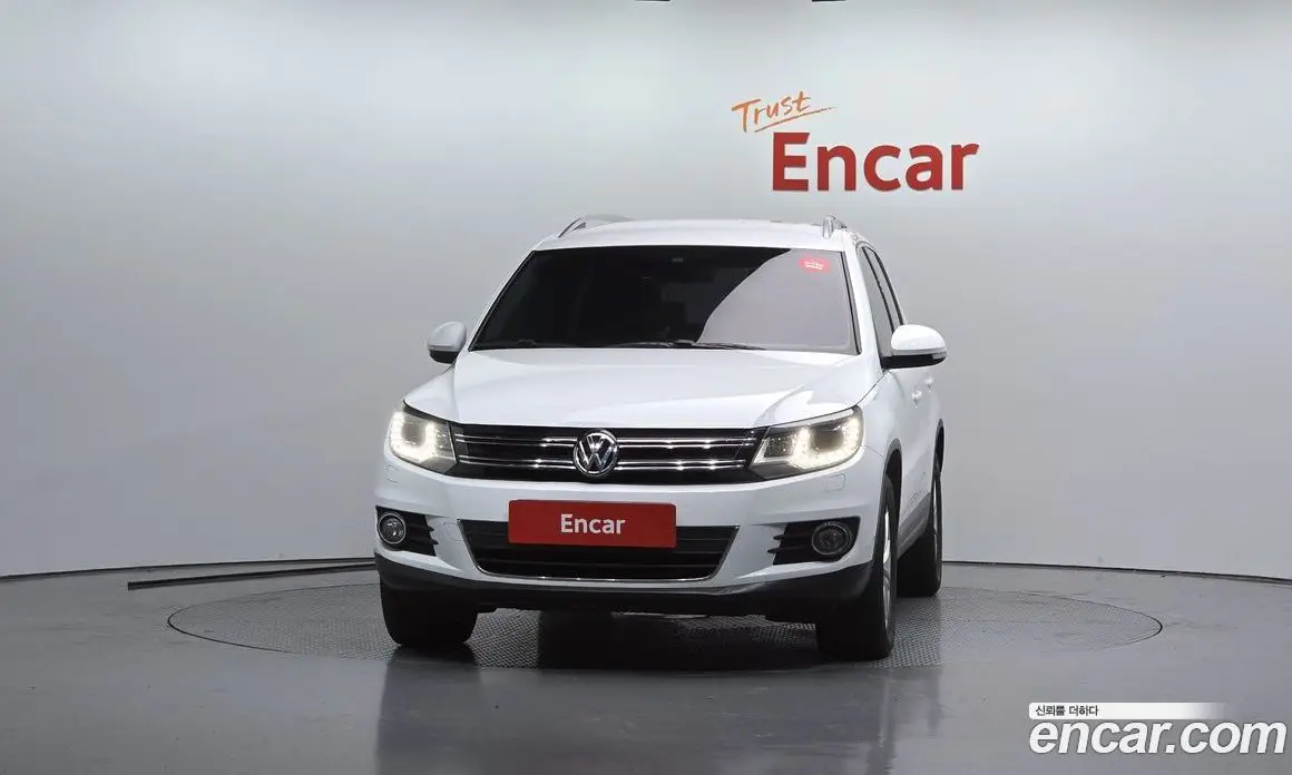 Volkswagen Tiguan 2016 2.0 АКПП, фото 3