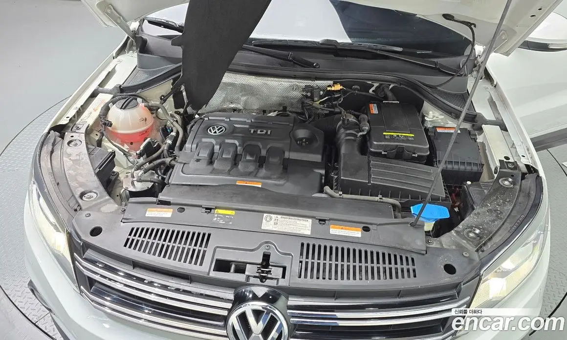 Volkswagen Tiguan 2016 2.0 АКПП, фото 6