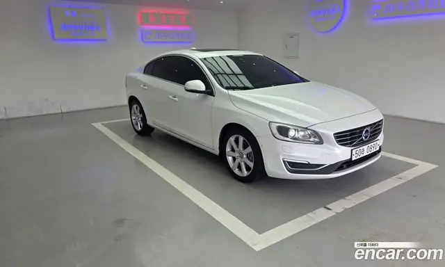 Volvo S60 2015 2.0 АКПП, миниатюра 2